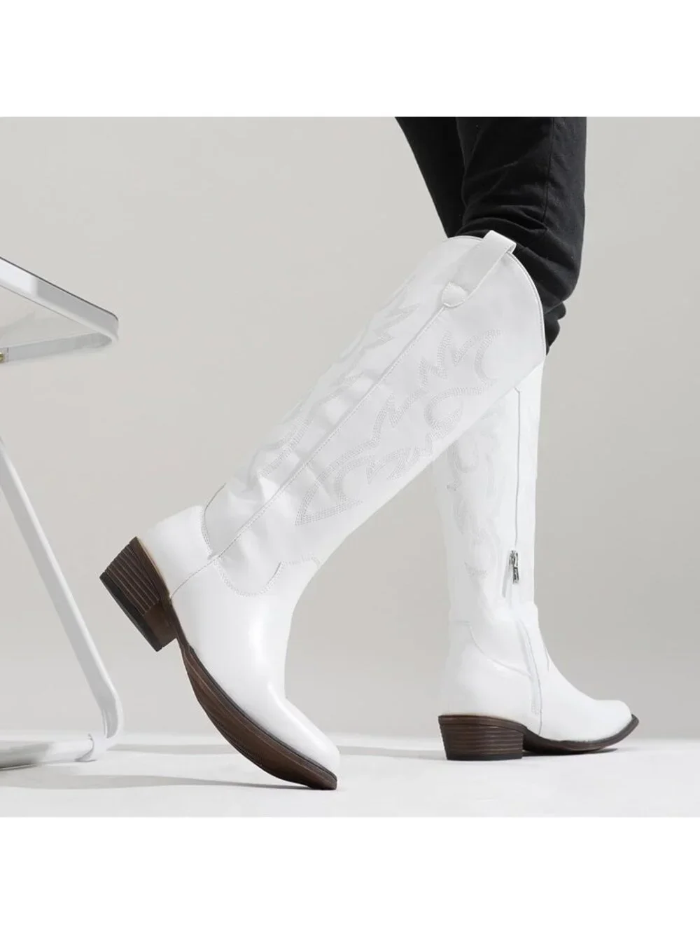 Women's White Knee High Western Tall Round Toe Side Zipper Low Heel Cowgirl Boot